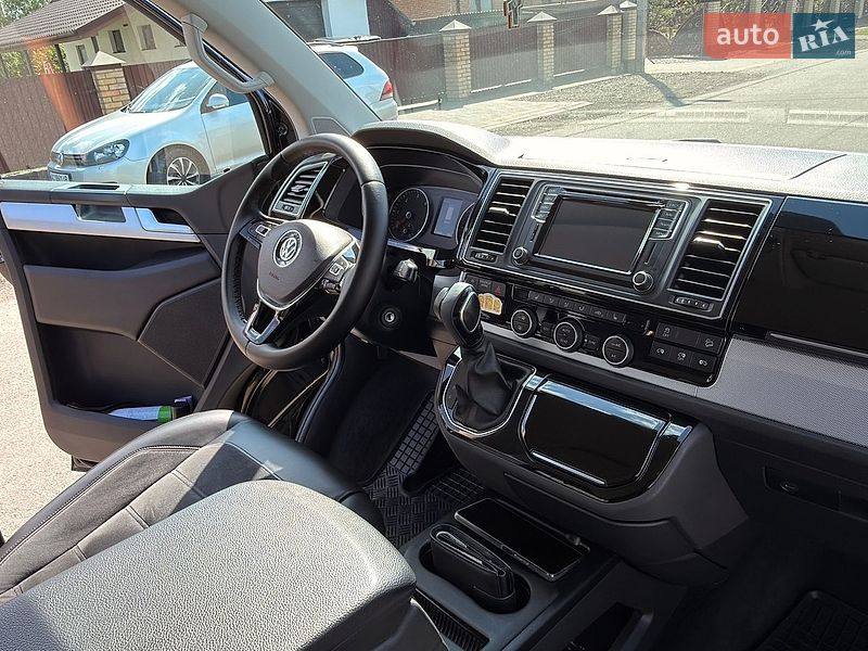 Минивэн Volkswagen Multivan 2016 в Ковеле