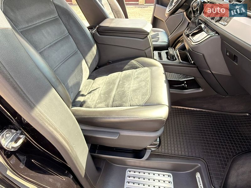 Минивэн Volkswagen Multivan 2016 в Ковеле