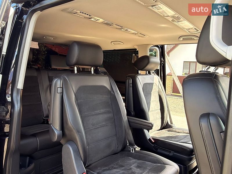 Минивэн Volkswagen Multivan 2016 в Ковеле