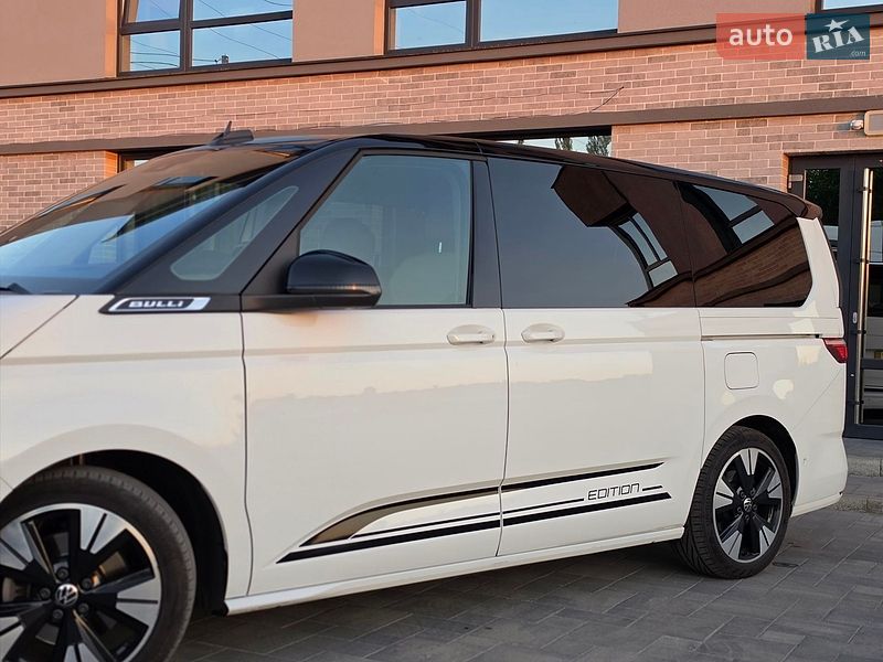 Минивэн Volkswagen Multivan 2024 в Ровно