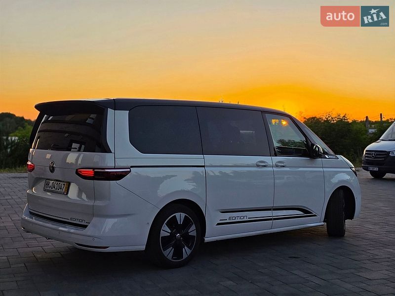Минивэн Volkswagen Multivan 2024 в Ровно