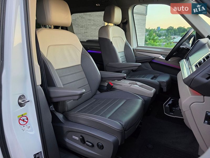 Минивэн Volkswagen Multivan 2024 в Ровно