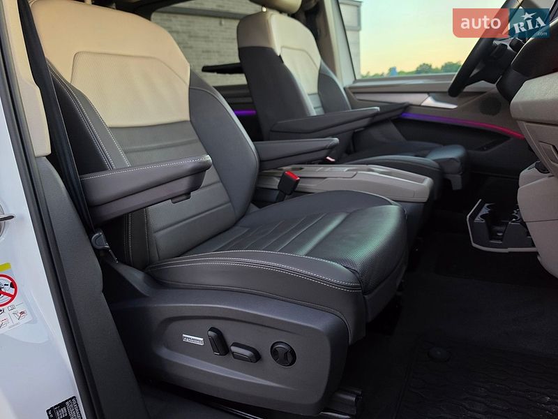 Минивэн Volkswagen Multivan 2024 в Ровно