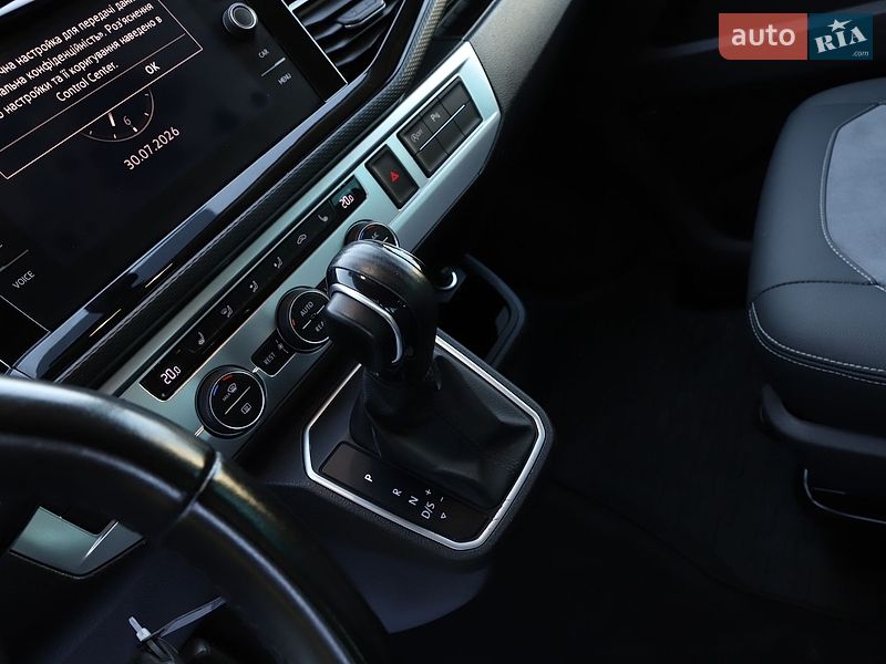 Минивэн Volkswagen Multivan 2020 в Трускавце
