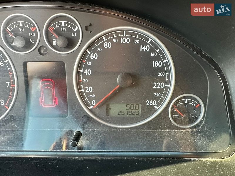 Мінівен Volkswagen Multivan 2009 в Луцьку