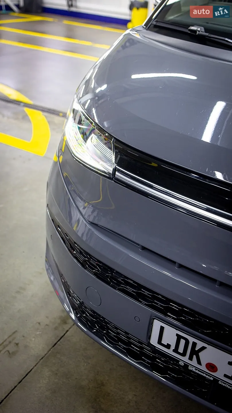 2022 Volkswagen Multivan - мініатюра 18