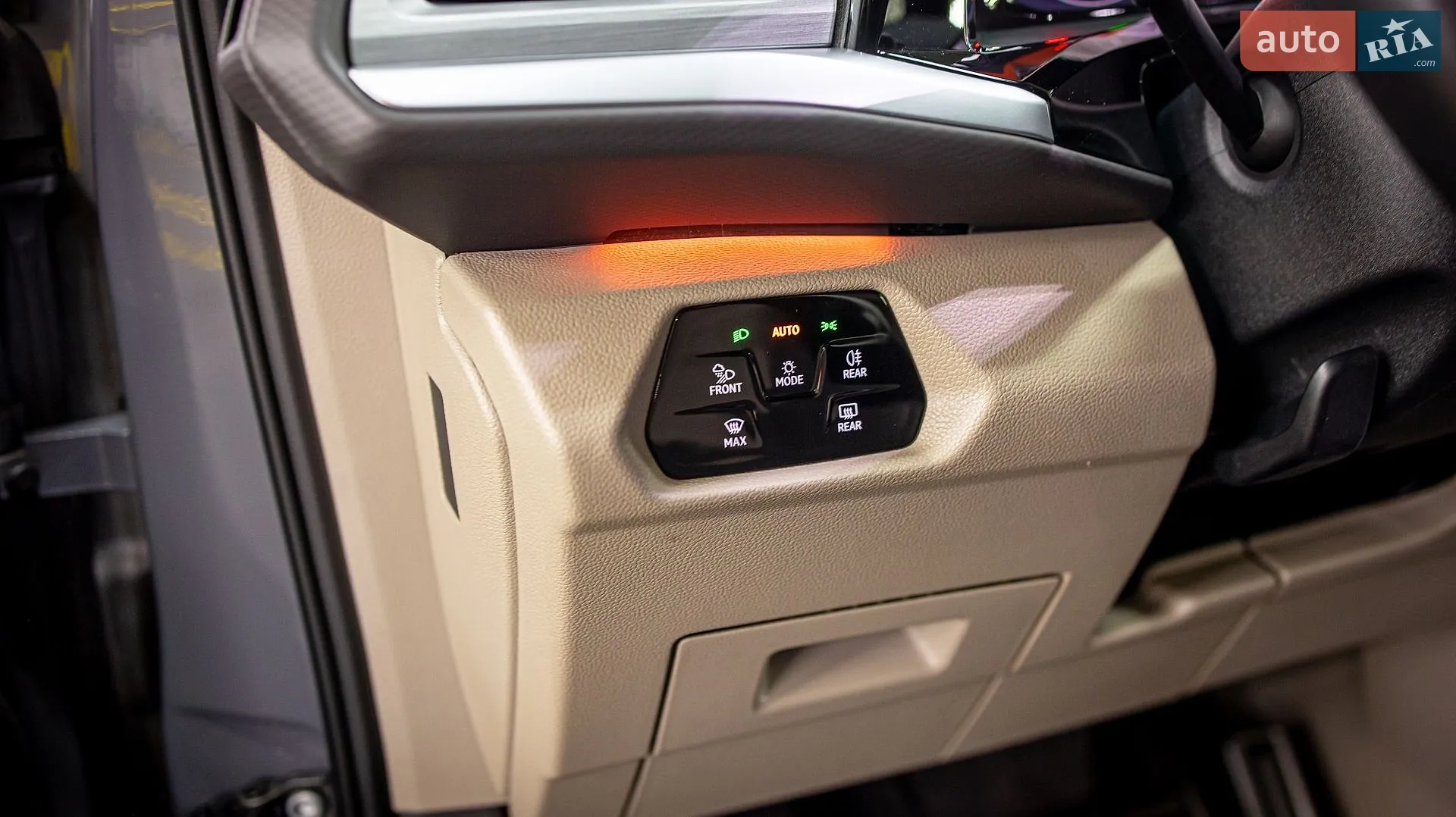 2022 Volkswagen Multivan - мініатюра 44