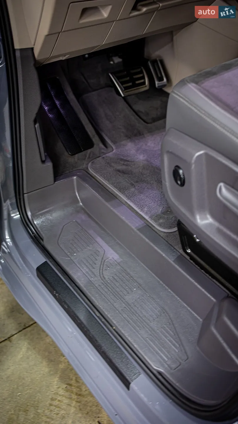 2022 Volkswagen Multivan - мініатюра 47