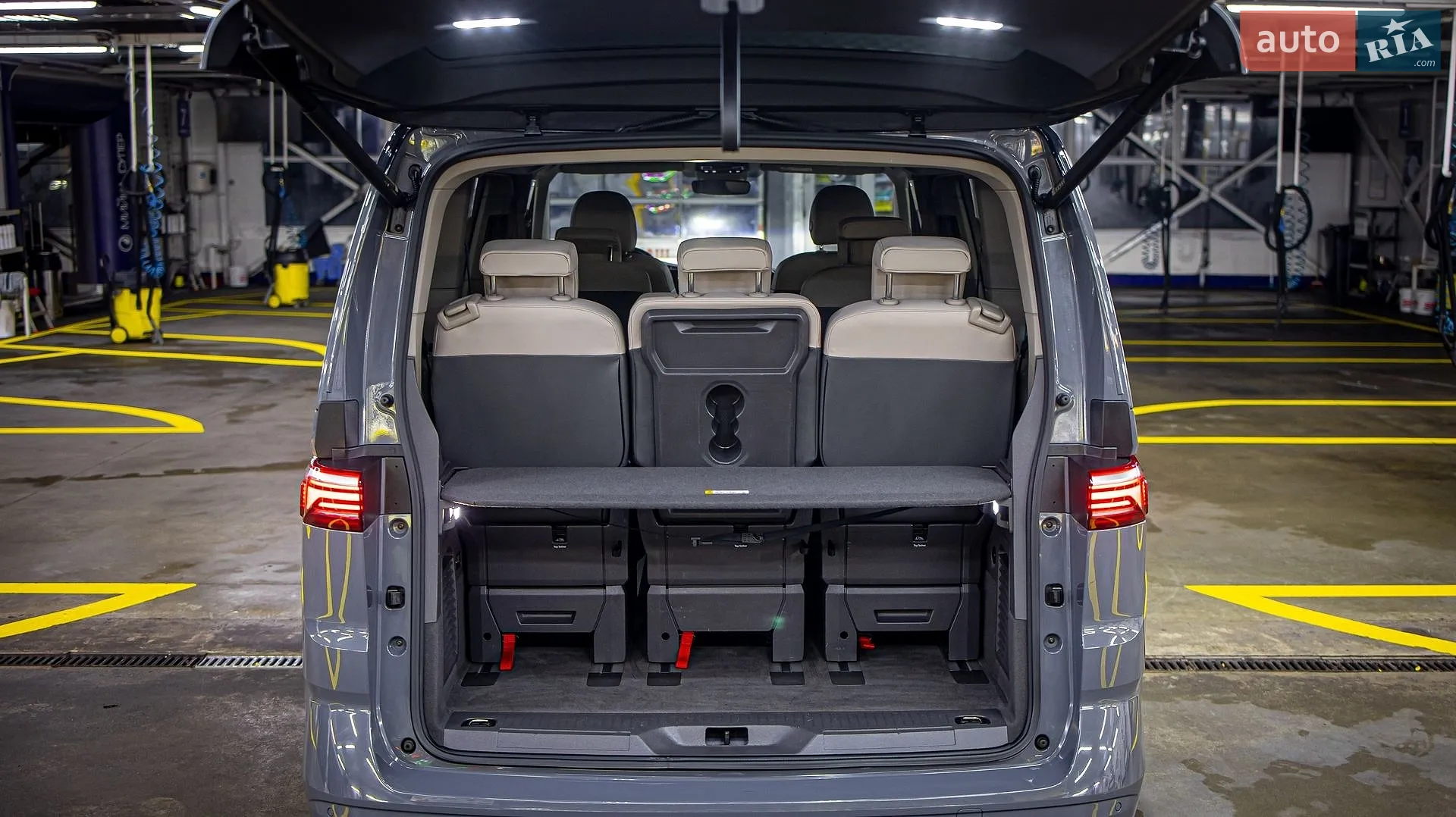 2022 Volkswagen Multivan - мініатюра 62