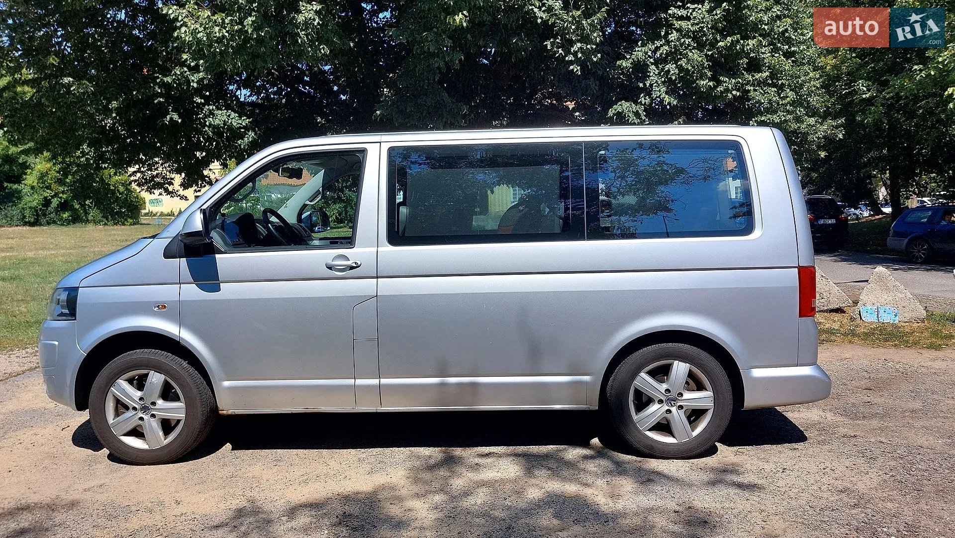 2010 Volkswagen Multivan - мініатюра 3