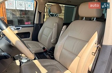 Минивэн Volkswagen Multivan 2013 в Житомире