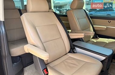 Минивэн Volkswagen Multivan 2013 в Житомире