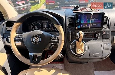 Минивэн Volkswagen Multivan 2013 в Житомире