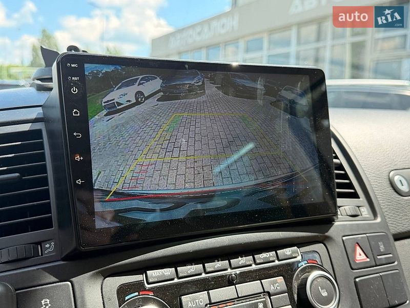 Минивэн Volkswagen Multivan 2013 в Житомире