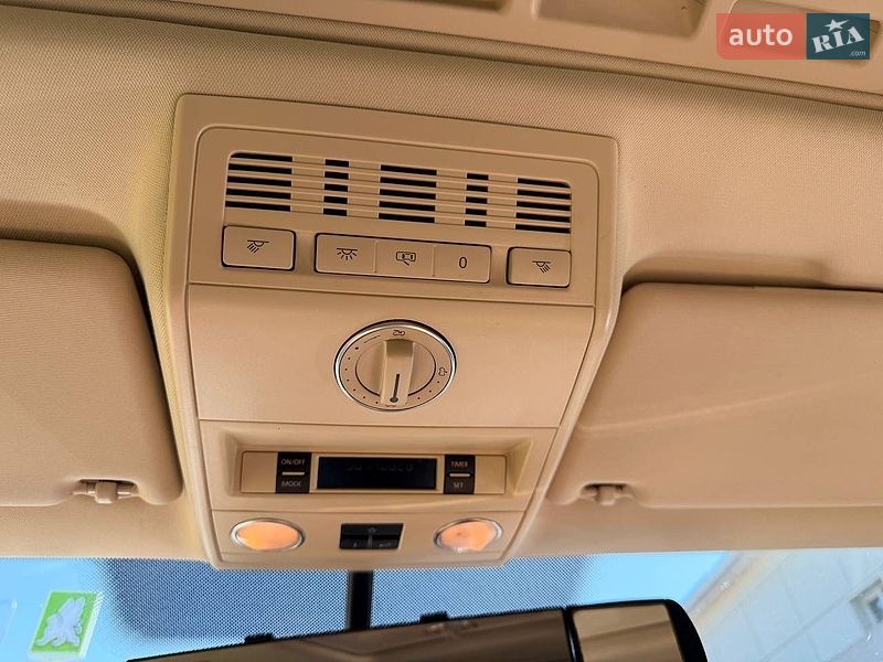 Минивэн Volkswagen Multivan 2013 в Житомире