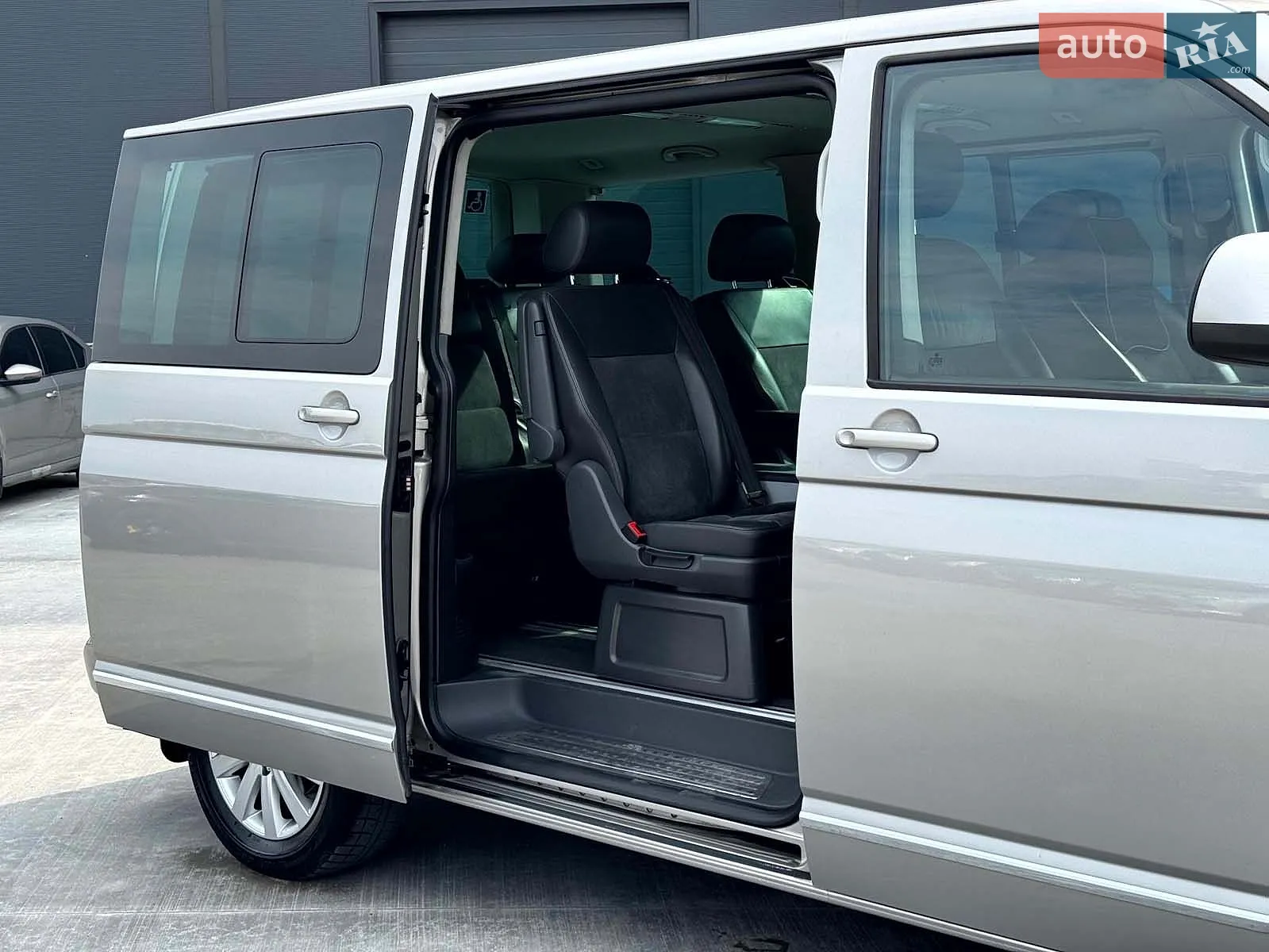 2012 Volkswagen Multivan - мініатюра 8