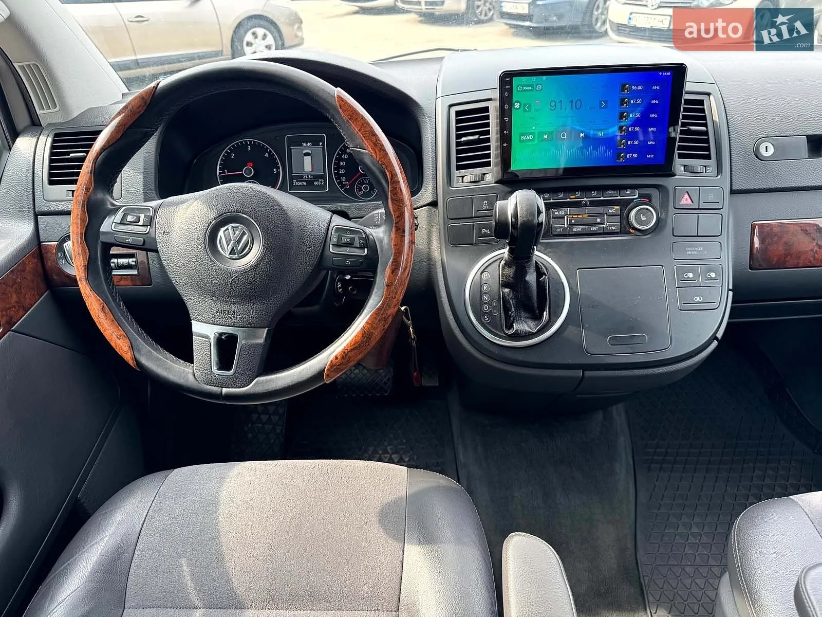 2012 Volkswagen Multivan - мініатюра 29