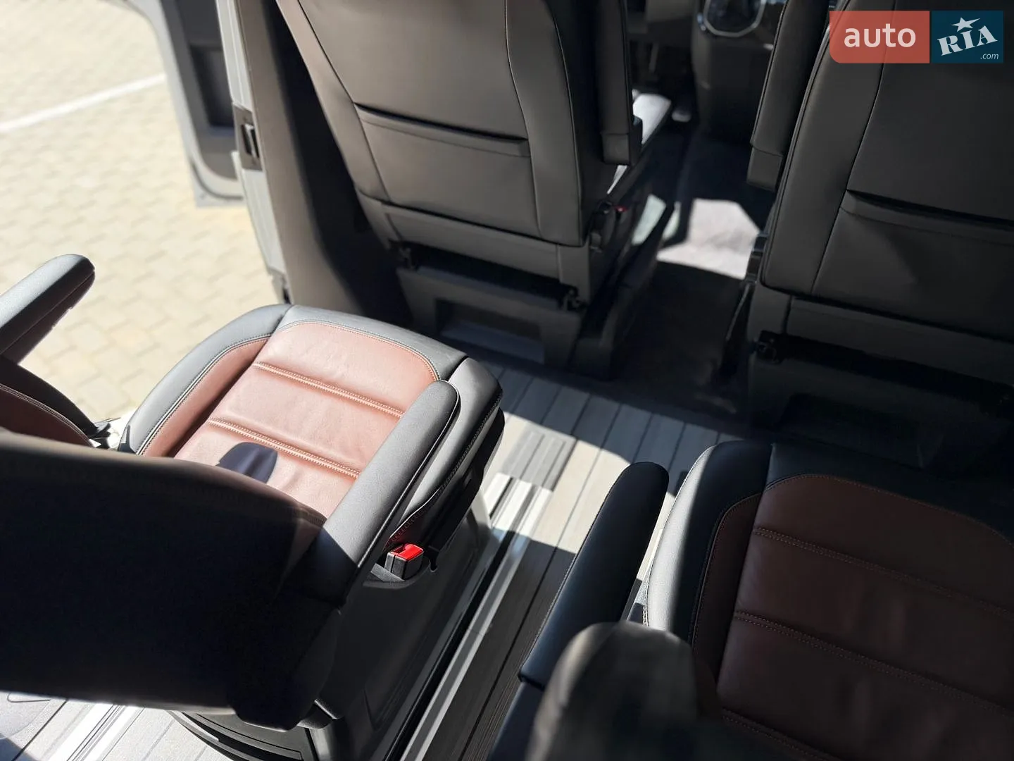 2018 Volkswagen Multivan - мініатюра 31