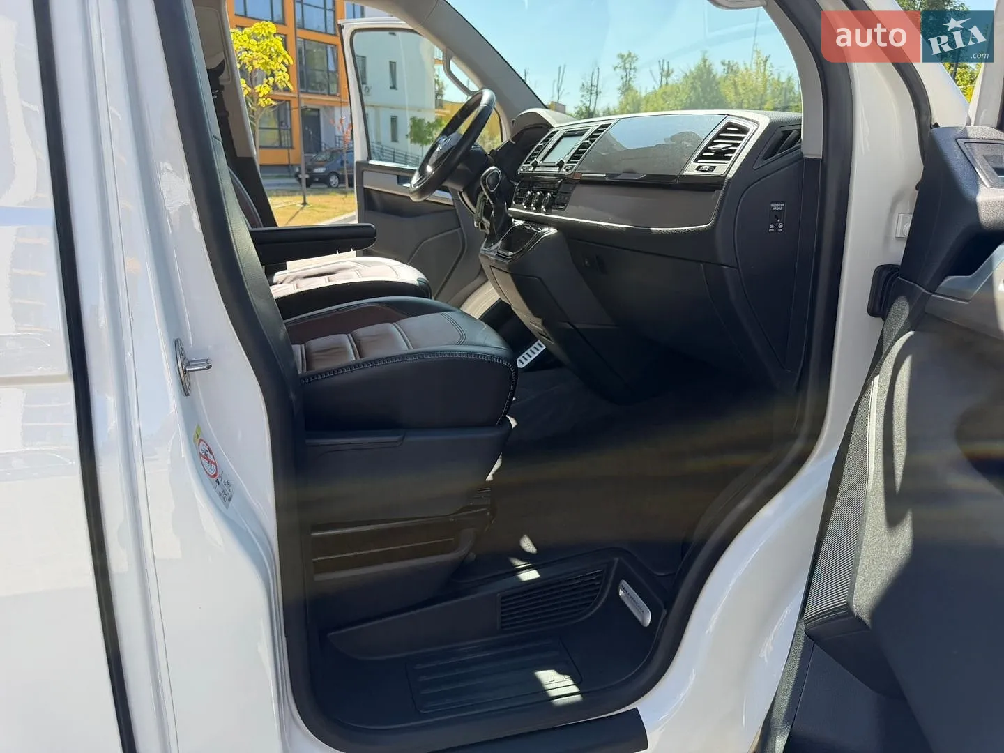 2018 Volkswagen Multivan - мініатюра 40