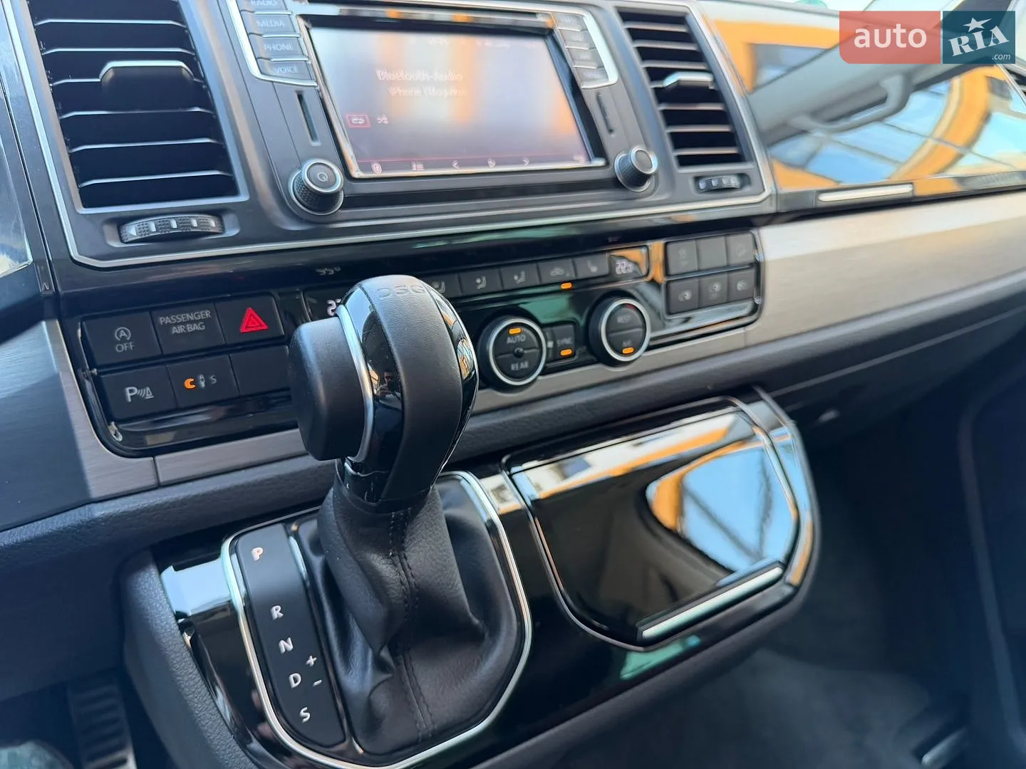 2018 Volkswagen Multivan - мініатюра 44