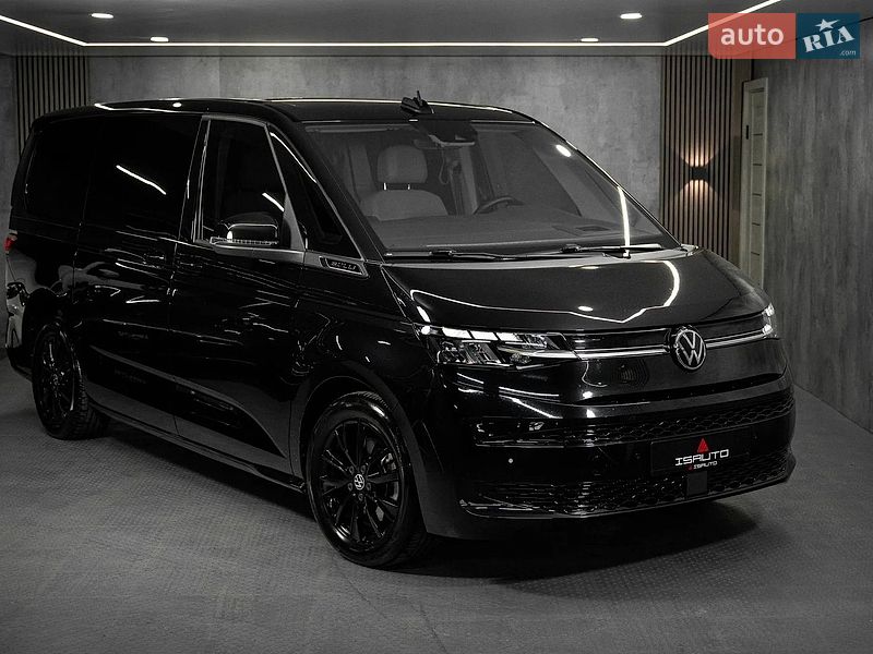 Минивэн Volkswagen Multivan 2022 в Луцке