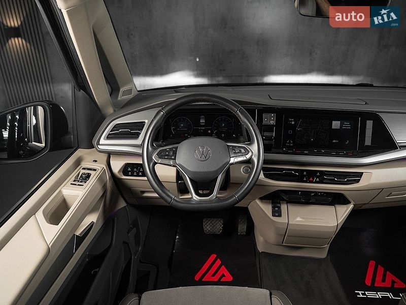 Минивэн Volkswagen Multivan 2022 в Луцке