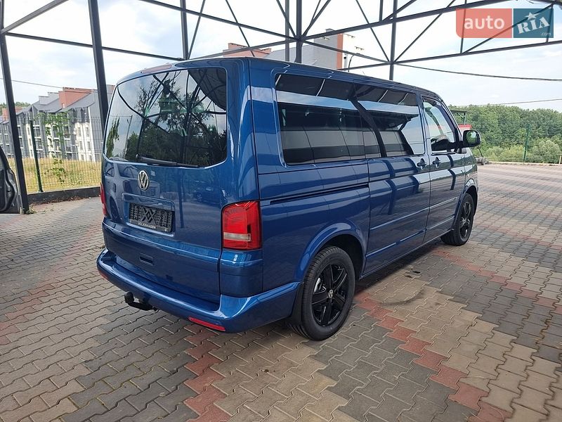Минивэн Volkswagen Multivan 2013 в Виннице