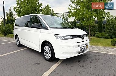 Минивэн Volkswagen Multivan 2022 в Мукачево Минивэн Volkswagen Multivan 2022 в Мукачево