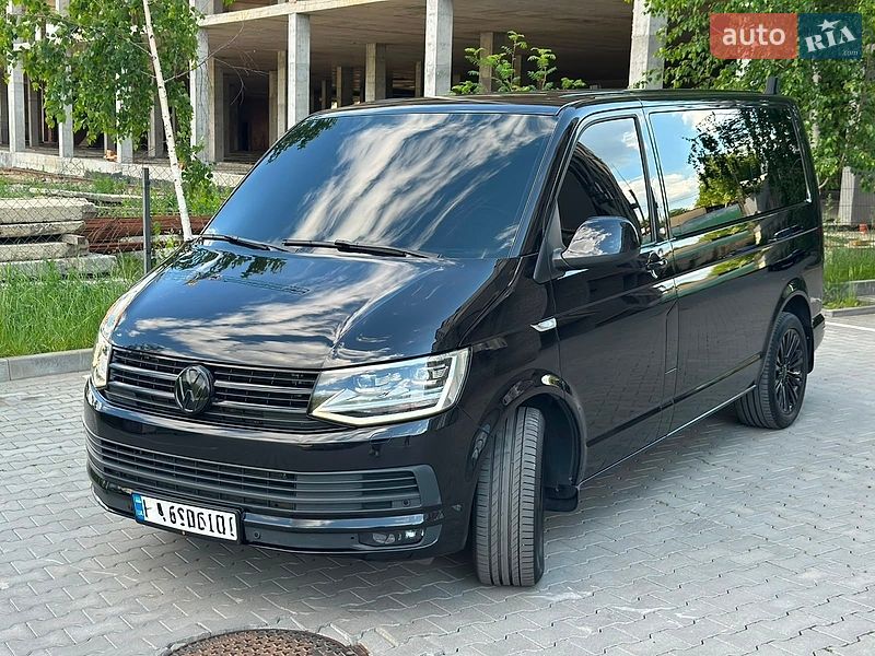 Минивэн Volkswagen Multivan 2015 в Хмельницком