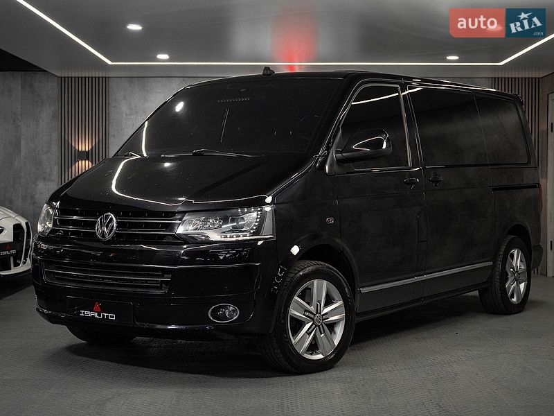 Минивэн Volkswagen Multivan 2011 в Одессе