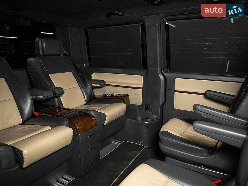Минивэн Volkswagen Multivan 2011 в Одессе