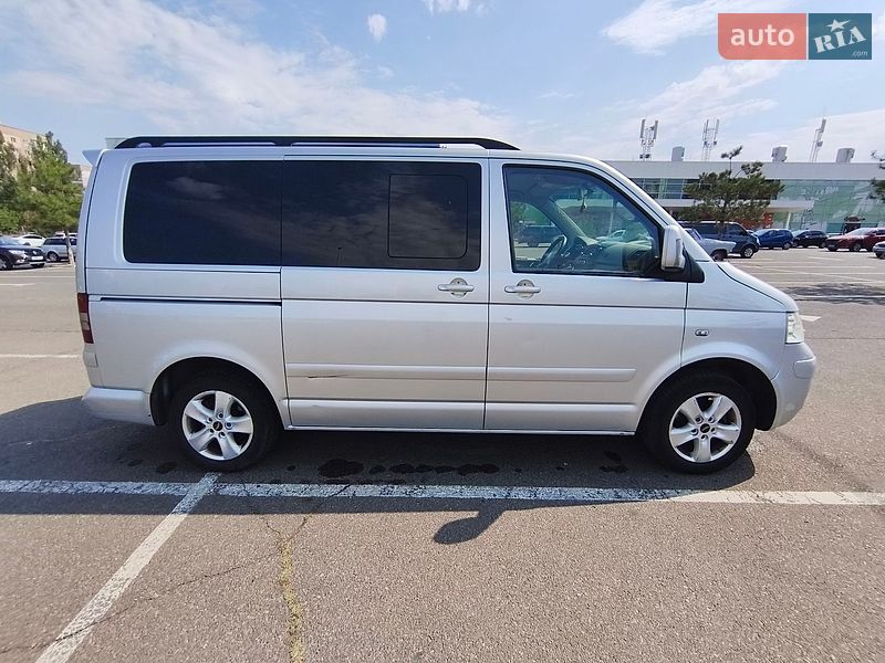 Минивэн Volkswagen Multivan 2004 в Николаеве