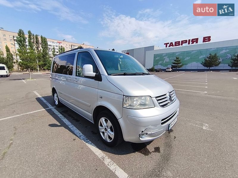 Минивэн Volkswagen Multivan 2004 в Николаеве