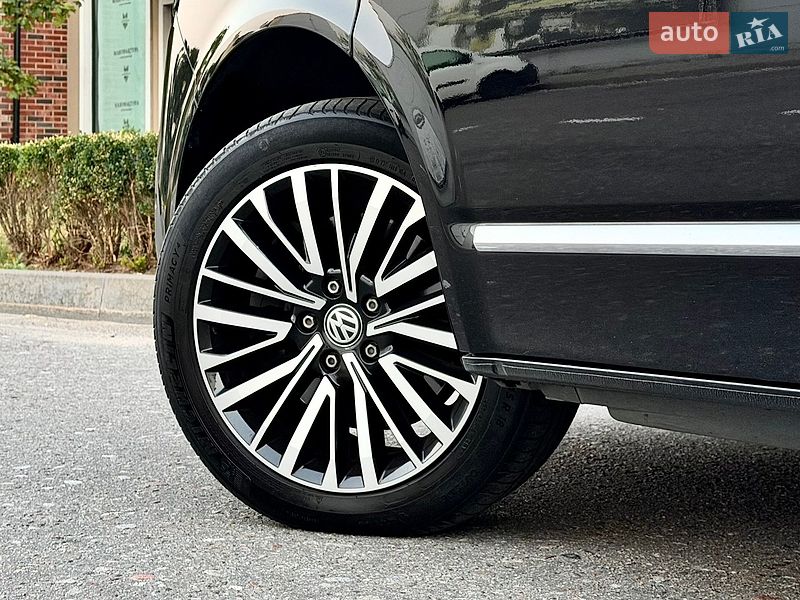 Мінівен Volkswagen Multivan 2022 в Києві фото 15 Мінівен Volkswagen Multivan 2022 в Києві