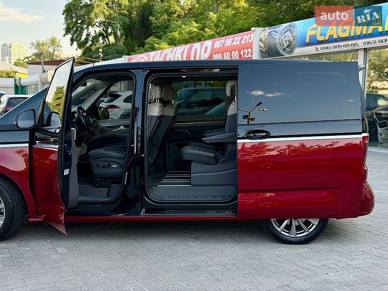 Минивэн Volkswagen Multivan 2021 в Днепре