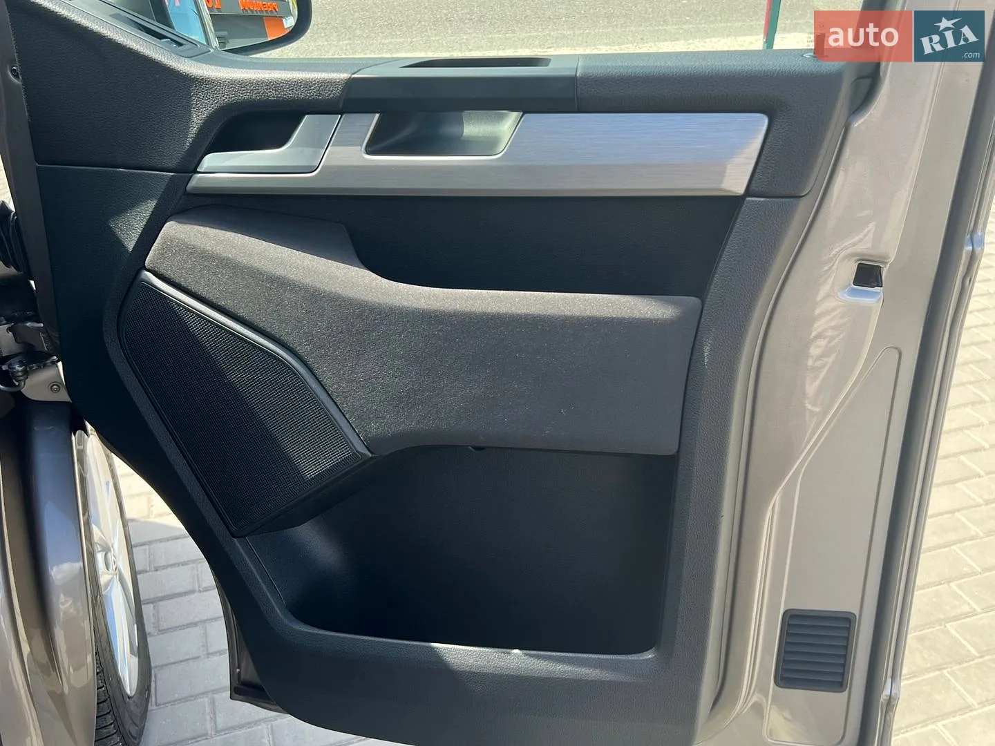 2018 Volkswagen Multivan - мініатюра 16