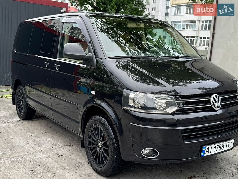 Минивэн Volkswagen Multivan 2006 в Ужгороде