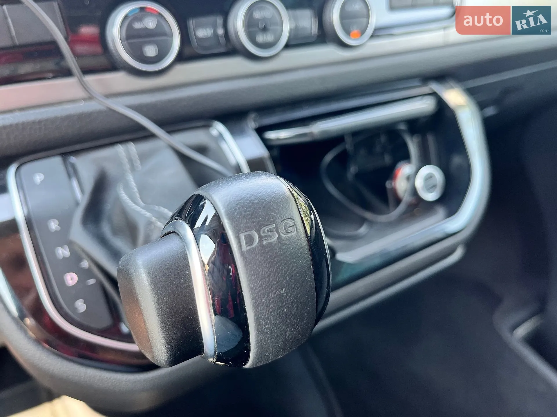 2015 Volkswagen Multivan - мініатюра 40
