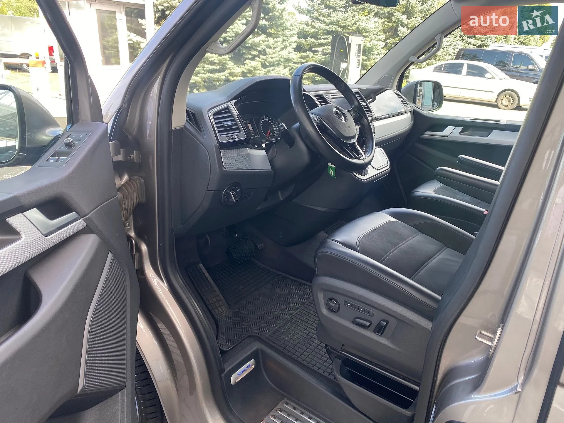 2016 Volkswagen Multivan - мініатюра 8