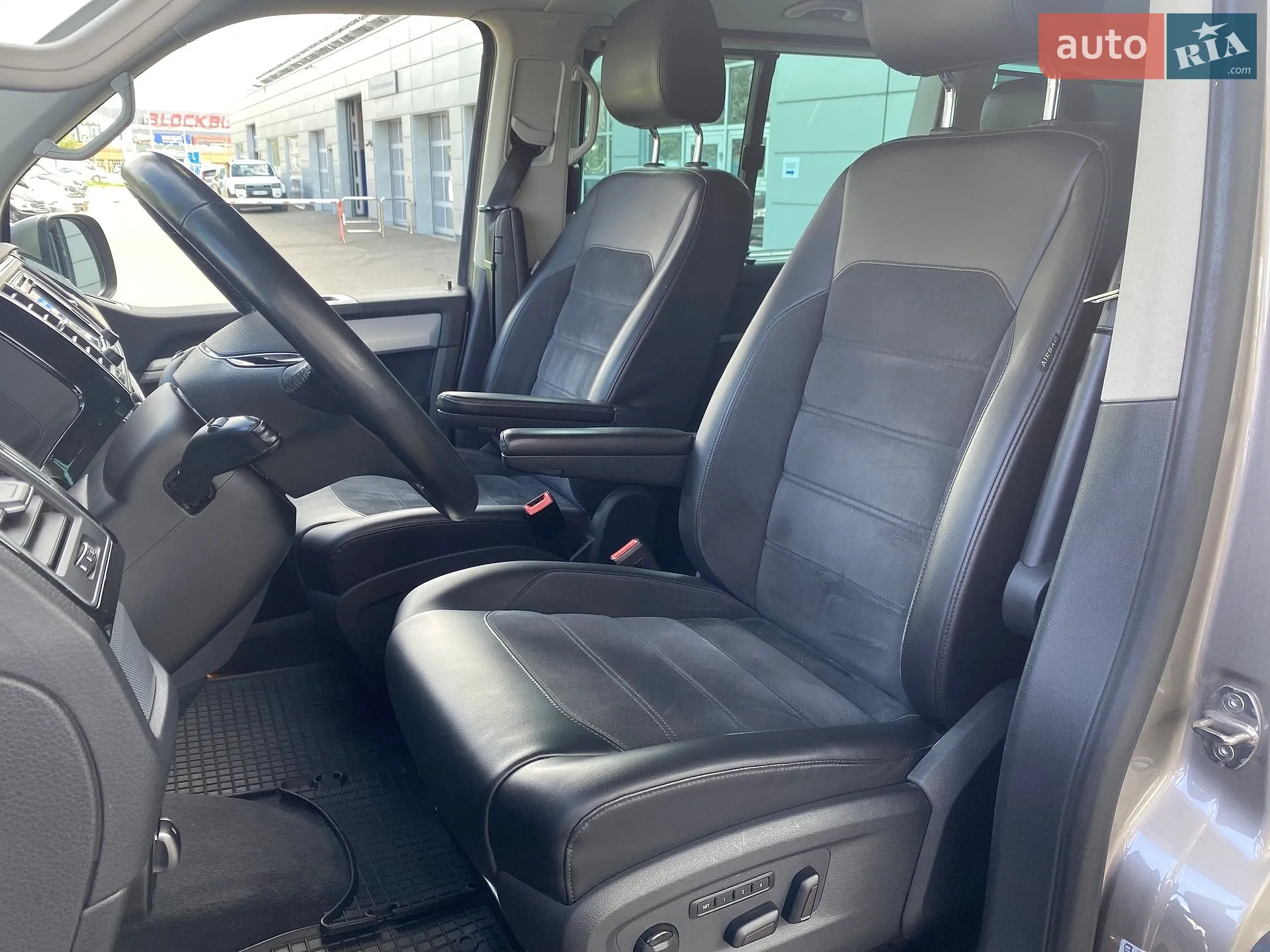 2016 Volkswagen Multivan - мініатюра 10