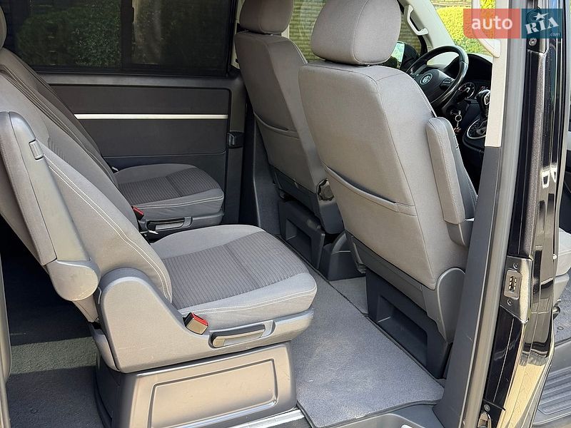 Минивэн Volkswagen Multivan 2010 в Белой Церкви