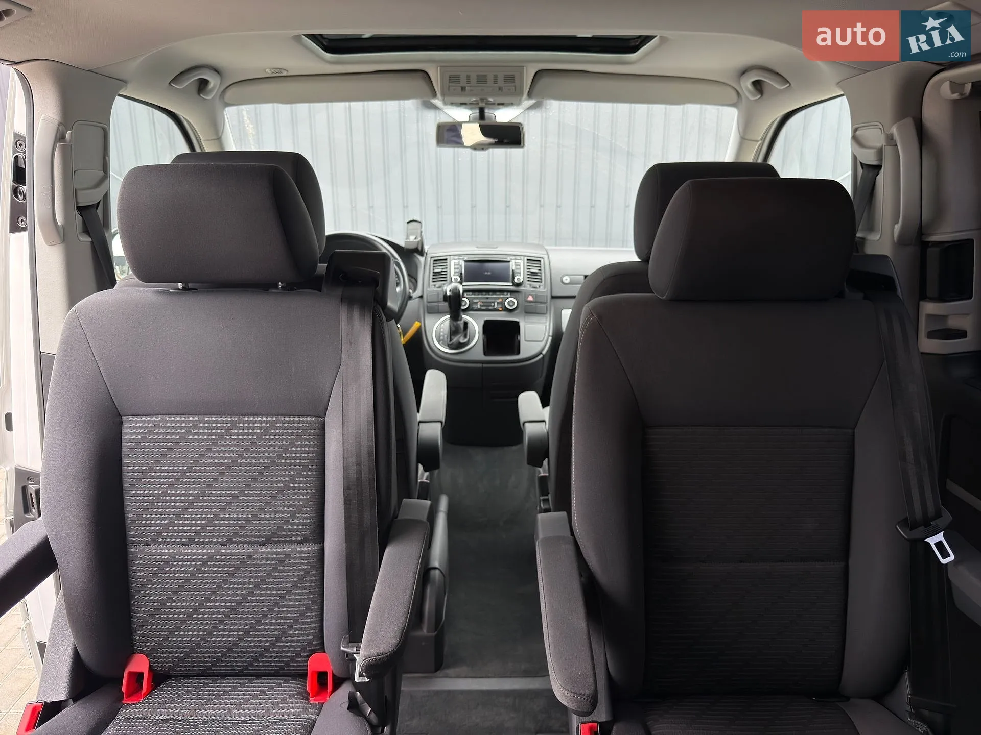 2012 Volkswagen Multivan - мініатюра 24