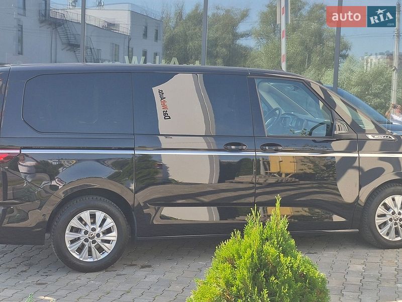 Минивэн Volkswagen Multivan 2025 в Хмельницком