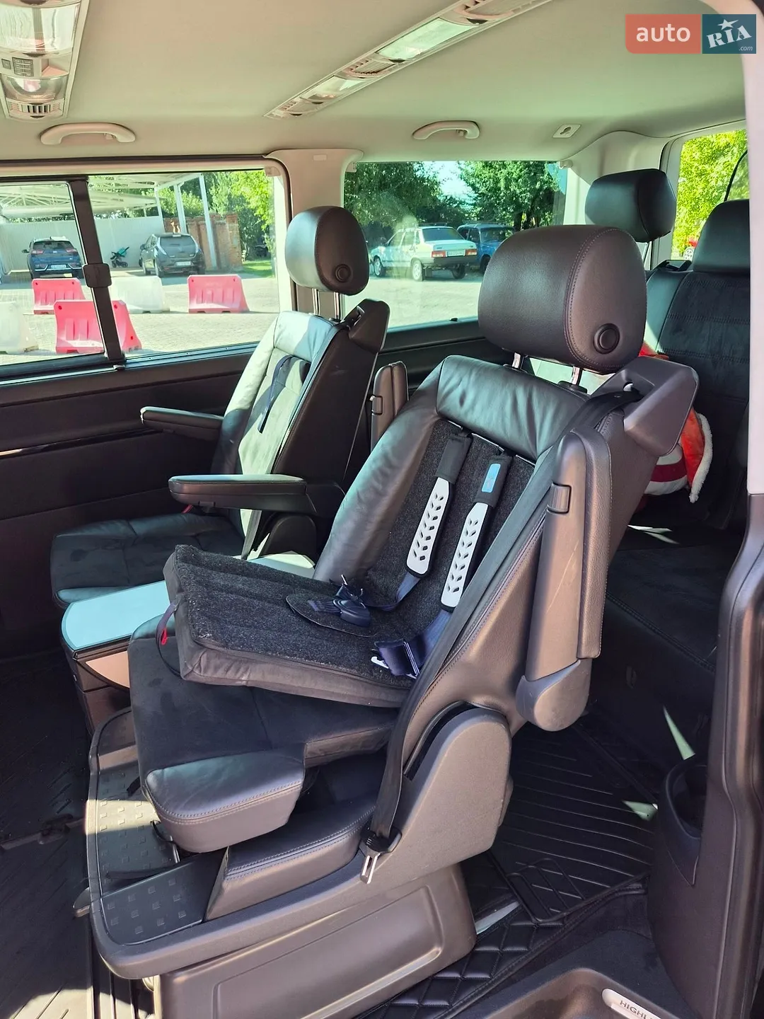 2017 Volkswagen Multivan - мініатюра 13