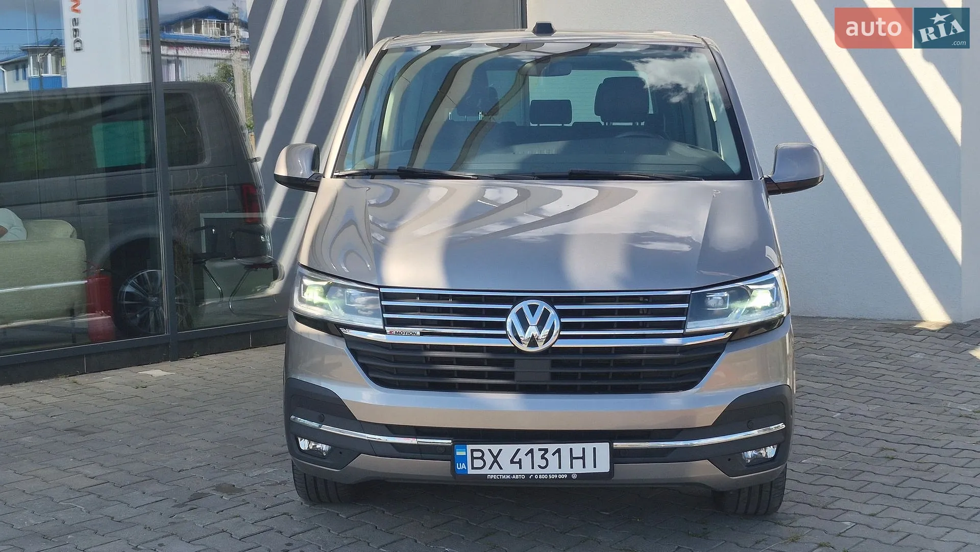 2022 Volkswagen Multivan - мініатюра 5