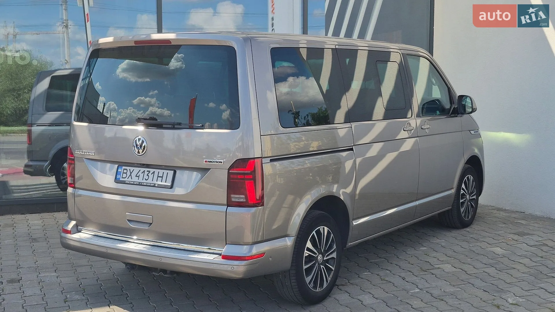 2022 Volkswagen Multivan - мініатюра 11