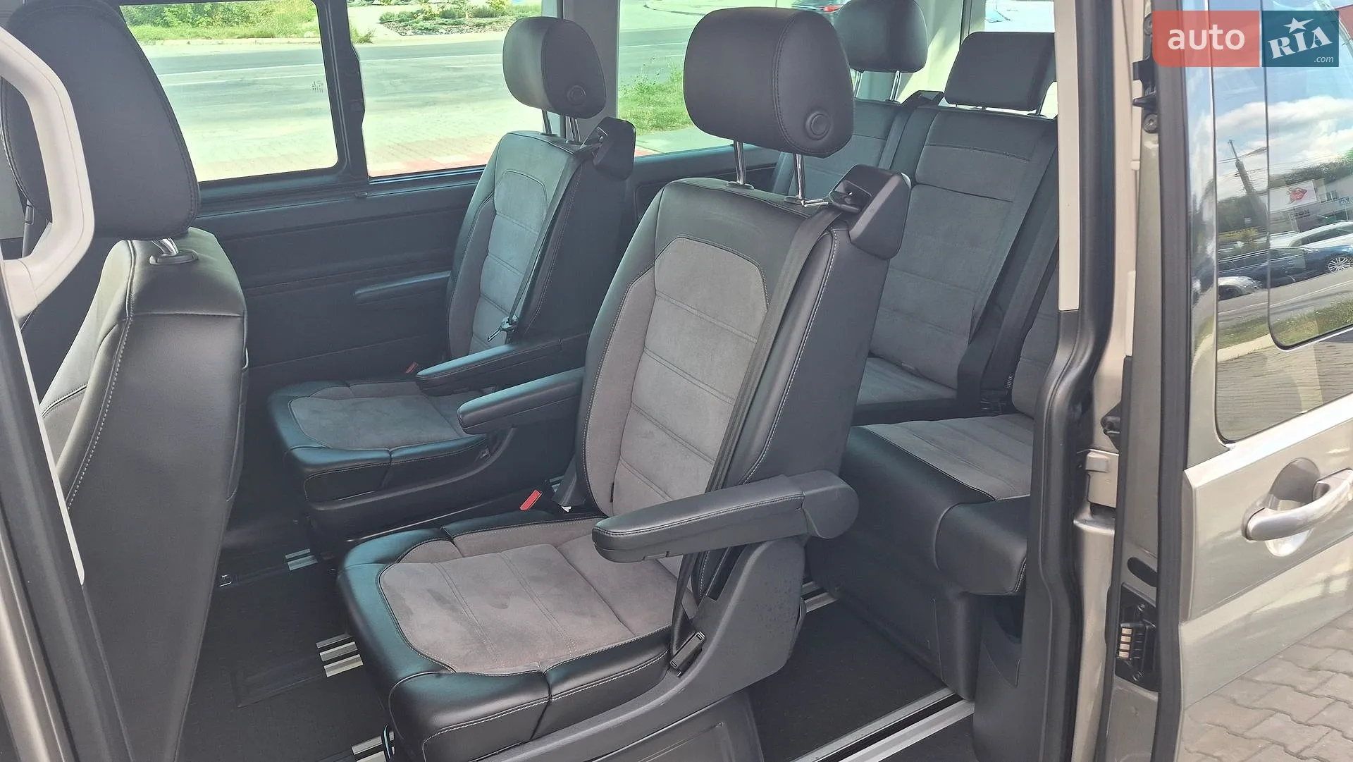 2022 Volkswagen Multivan - мініатюра 17