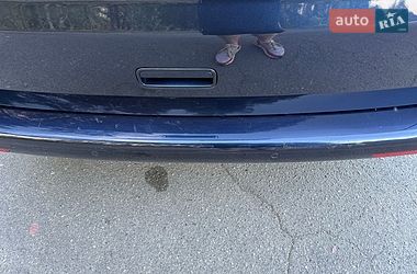 Минивэн Volkswagen Multivan 2015 в Киеве
