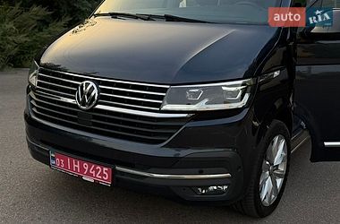 Минивэн Volkswagen Multivan 2020 в Луцке