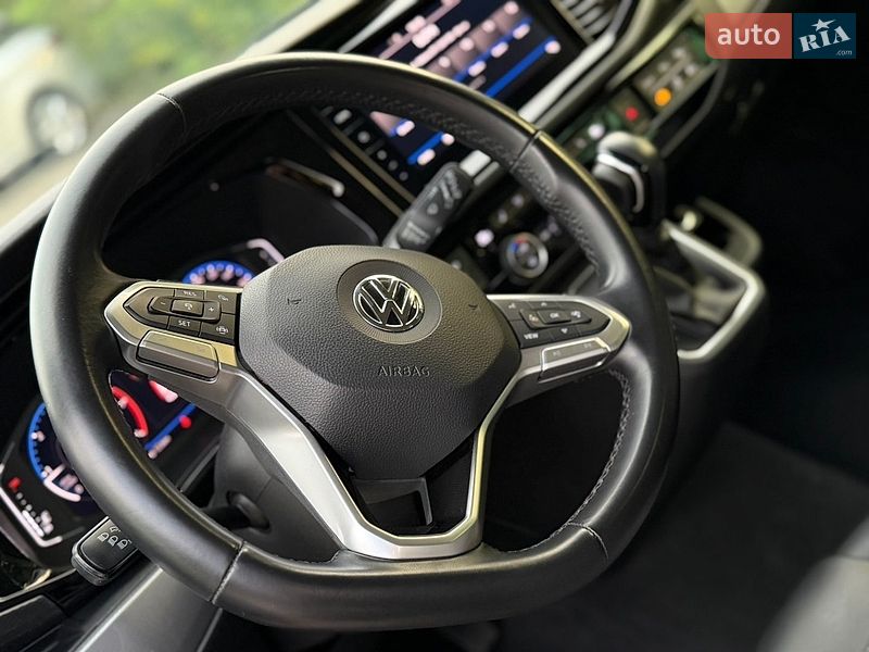 Минивэн Volkswagen Multivan 2020 в Луцке